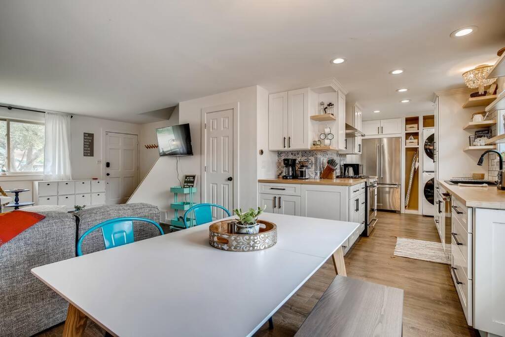 Family Townhome Near Mountains & Olde Town อาร์แวดา ภายนอก รูปภาพ